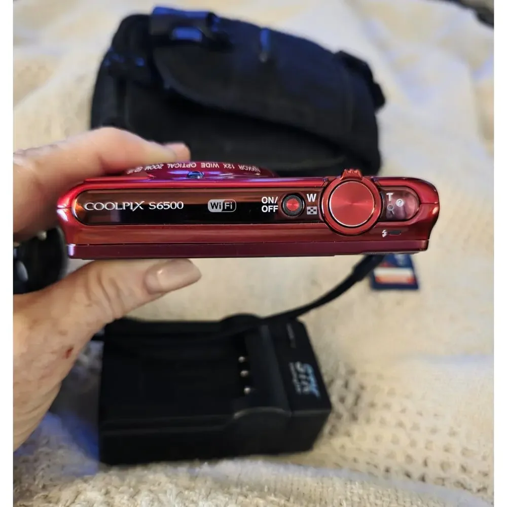 Nikon COOLPIX S6500 Red Compact Digital Camera 12x Zoom 16MP HDMI Tested Works